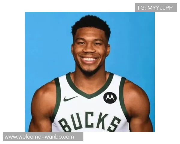 字母哥分享眼部淤青原因逛超市遭遇抢劫勇敢制服歹徒受伤