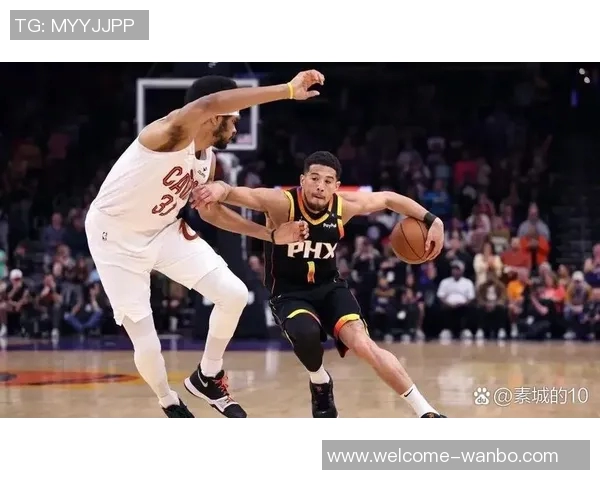 太阳队公布新赛季首发阵容布克领衔阿伦邓恩狄龙伊戈达罗齐上阵