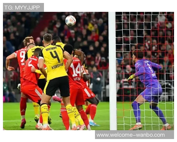 多特领先沃尔夫斯堡布兰特头球破门阿穆拉错失良机拜尔射门中框